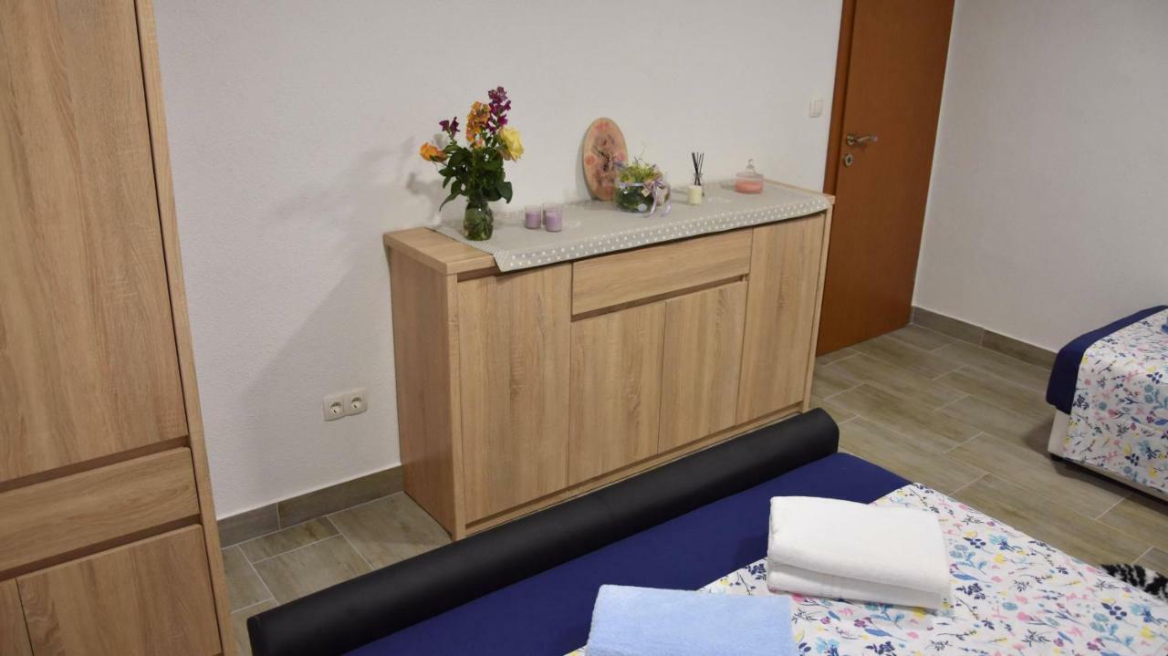 Apartman Kristina Apartment Split Exterior foto